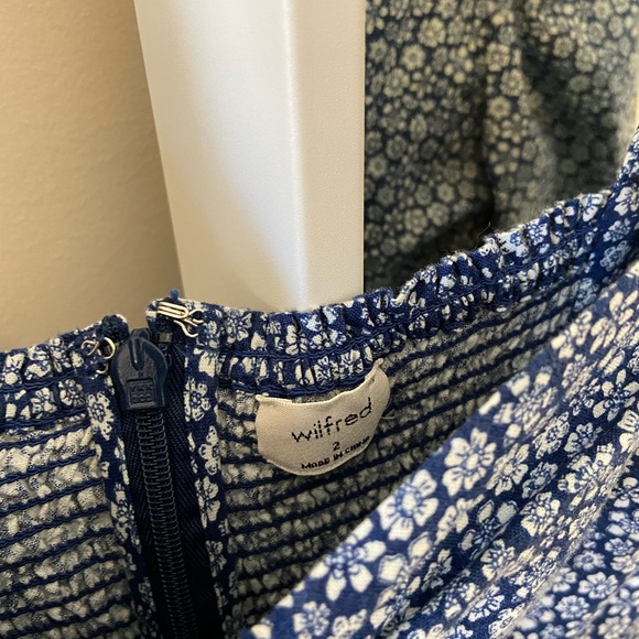 SOLD Wilfred Polly Dress, Like New - Picture 3 of 5